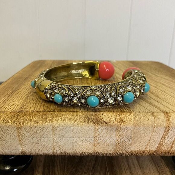 Vintage Heidi Daus Armed With Charm Crystal Beaded Turquoise Fashion Bracelet - Picture 1 of 5